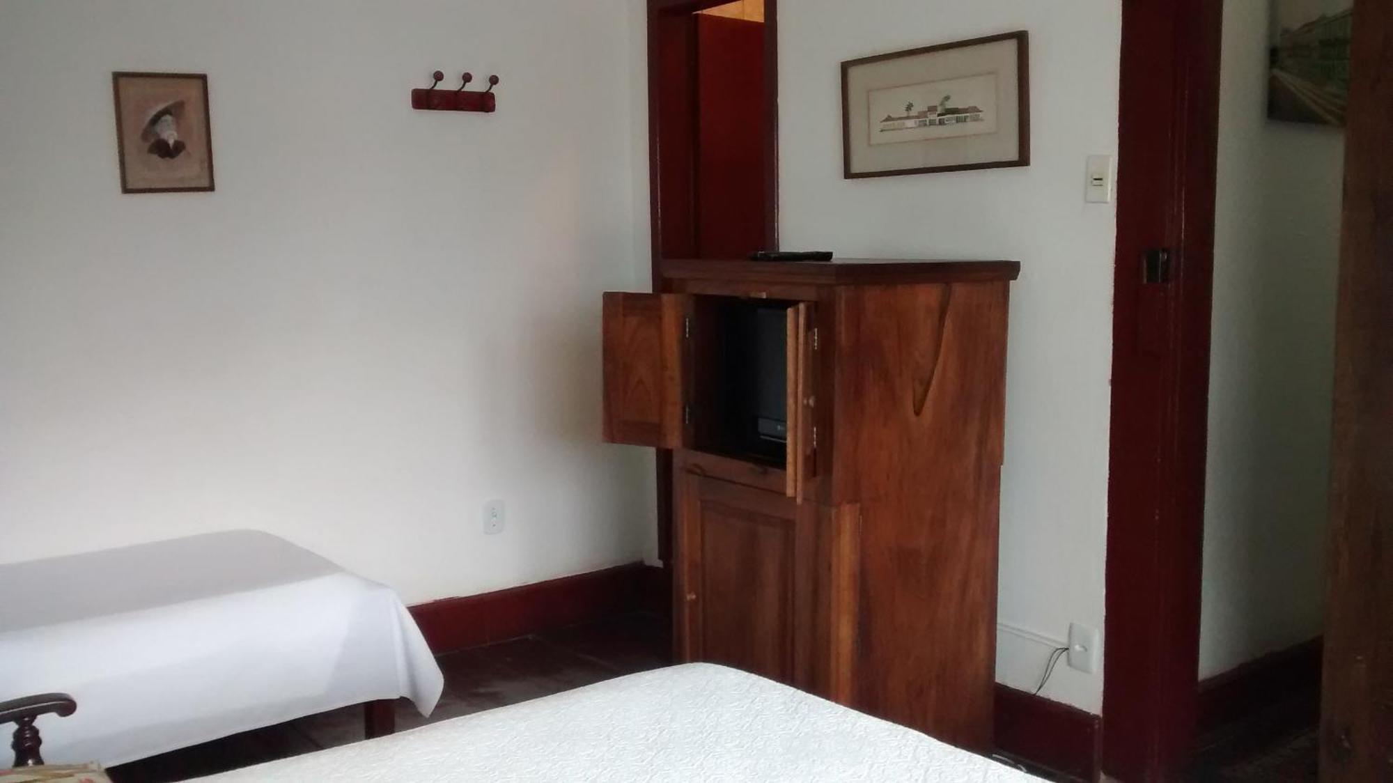 Pousada Arte Colonial - Casarão Histórico do Séc XVIII Parati Chambre photo